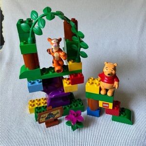 Lego duplo Tigger’s Treehouse playset 2990 Winnie the Pooh